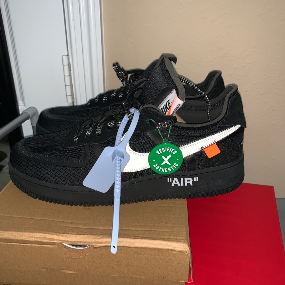 Off White Air Force 1 (Black)